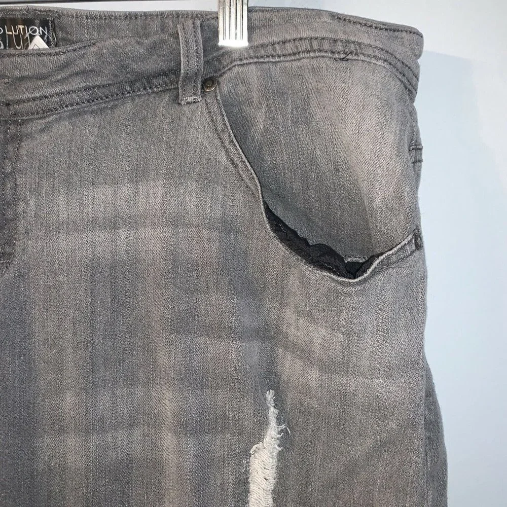 Distressed Evolution Baggy Hip Hop Woman Gray Denim Jeans Half Length 18W